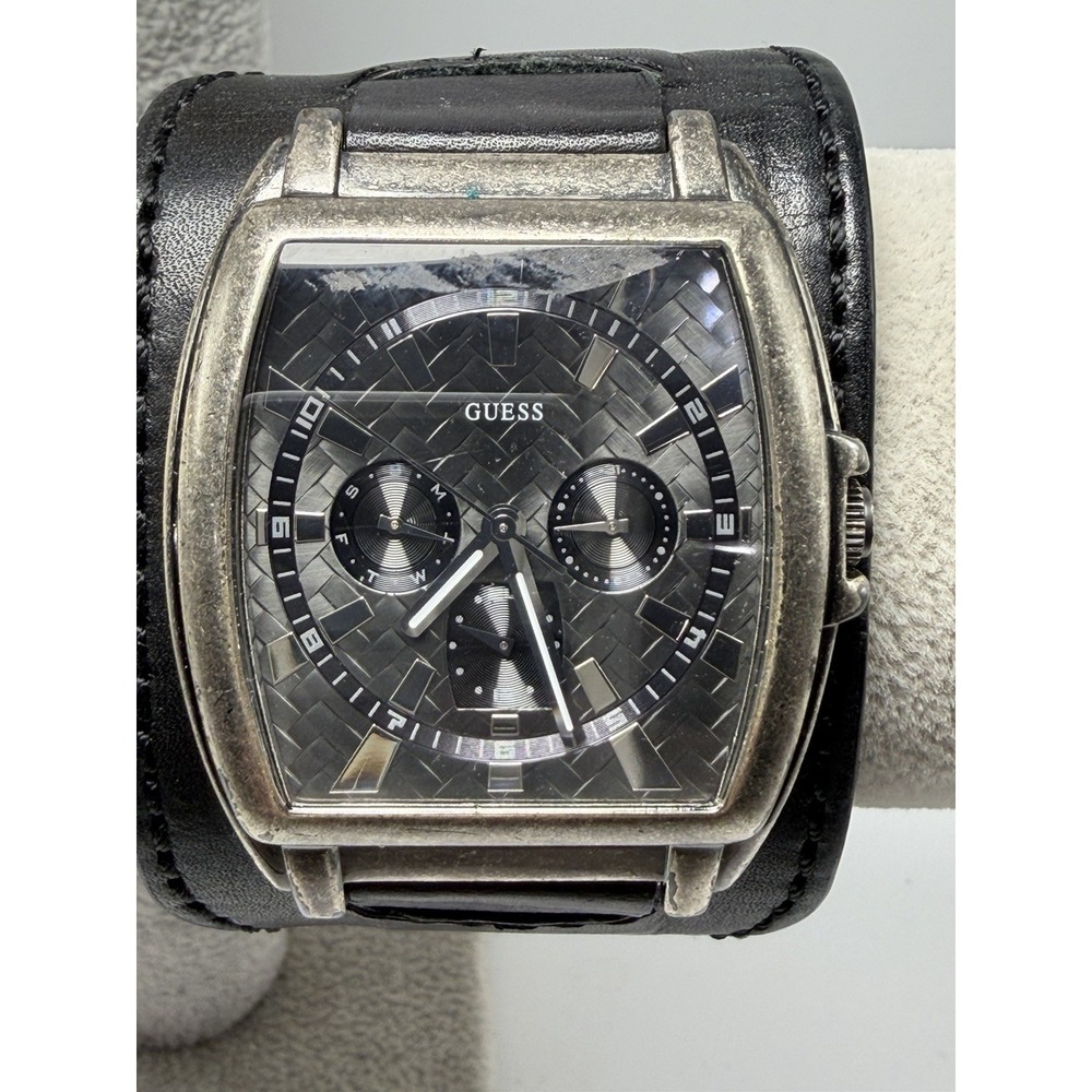 Guess U95013G1 New Battery Mens Watch 40MM 7.75" Leather Band